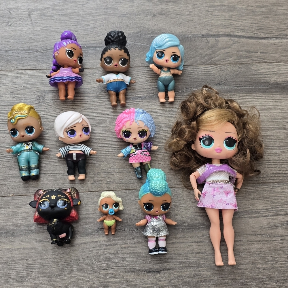 Lol Dolls Figures Lot Of 10